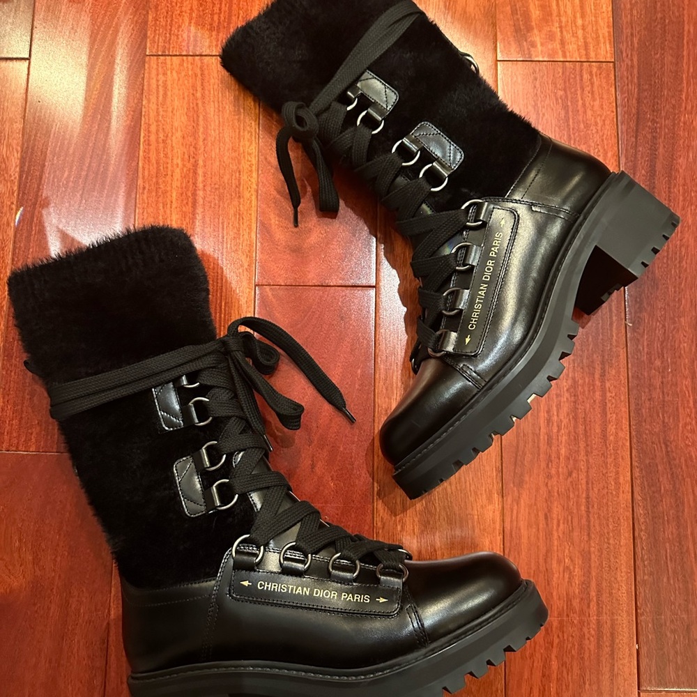 Christian Dior  39.5 Furr D-flight combat boot black